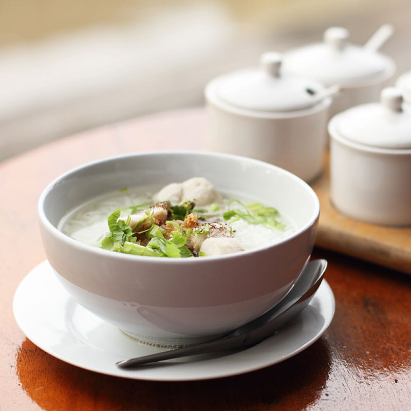 Reissuppe mit Fleischbällchen